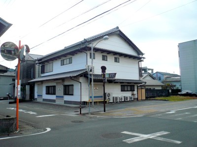 香南市夜須町中心地店舗付住宅