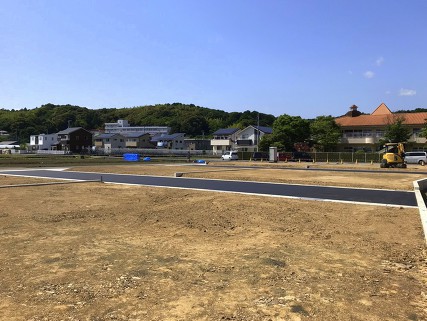 母代寺分譲地　造成工事完了しました